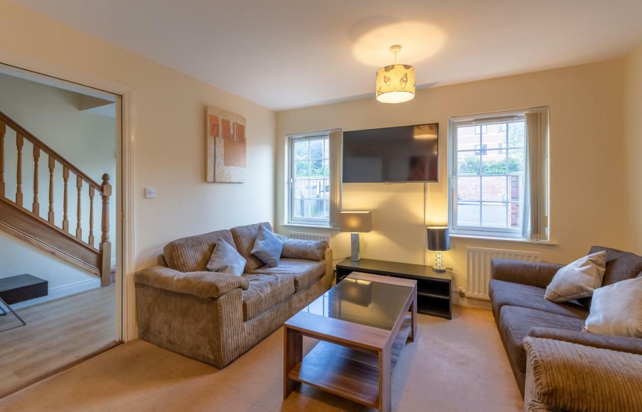 Newcastle City Centre Spacious Town House Free Parking And Wifi Екстериор снимка