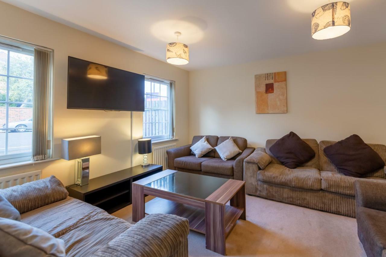 Newcastle City Centre Spacious Town House Free Parking And Wifi Екстериор снимка